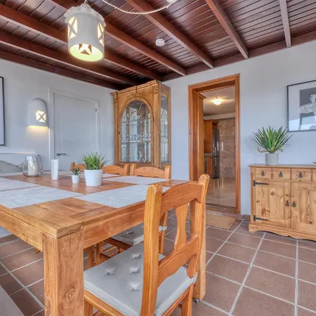 別荘 Endless Summer - Private Pool And Bbq By Lanzarote Vacation Homes プラヤ・ブランカ