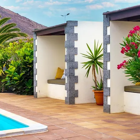 Endless Summer-sea Views Holiday home Playa Blanca (Lanzarote)